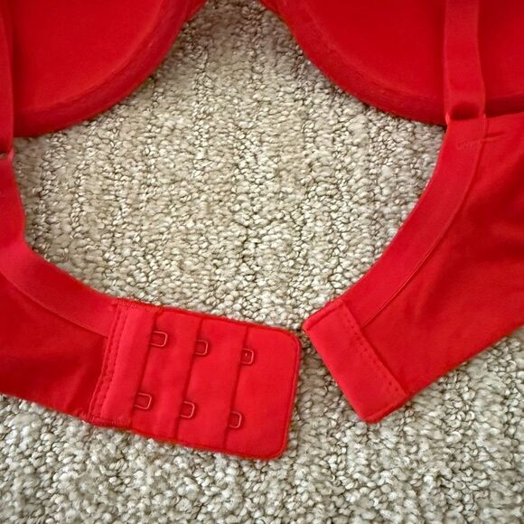 Victoria Secret Lined Demi Rhinestones Red  Bra - Picture 5 of 6